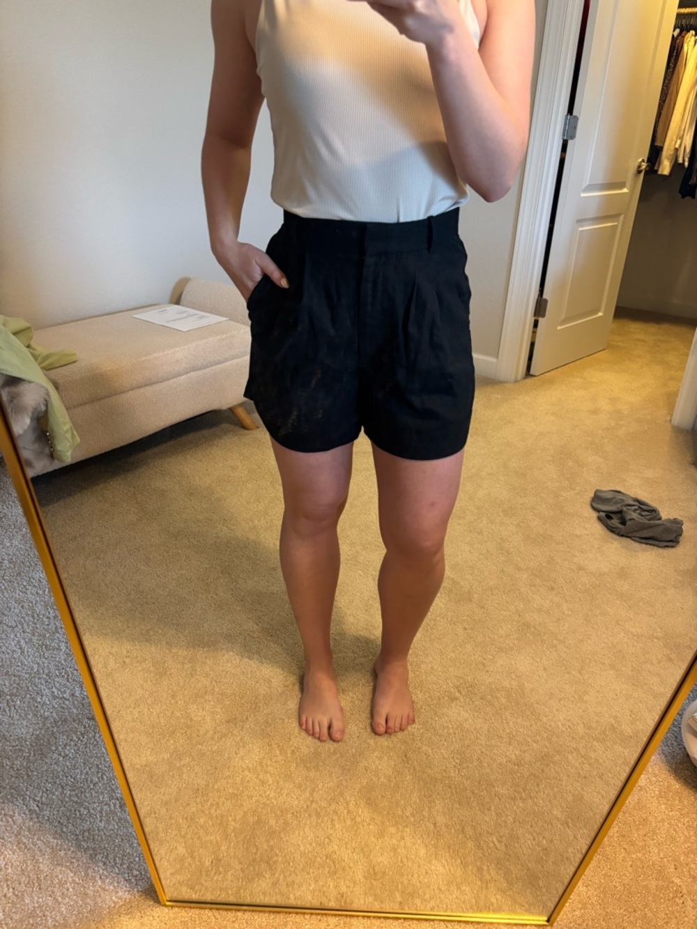 Abercrombie & Fitch Black High-Waist Pleated Shorts